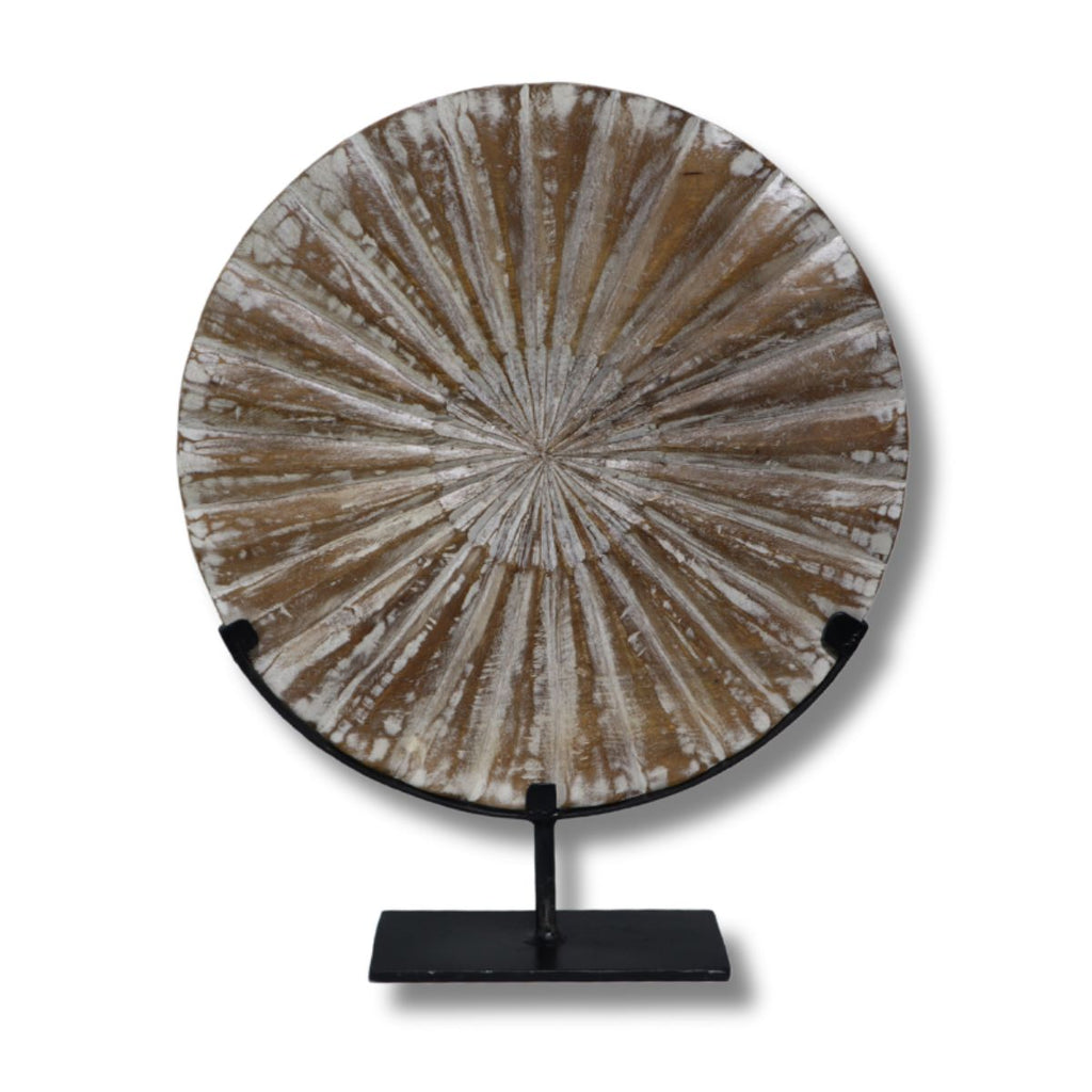 Panel circular madera de teca tallada con soporte