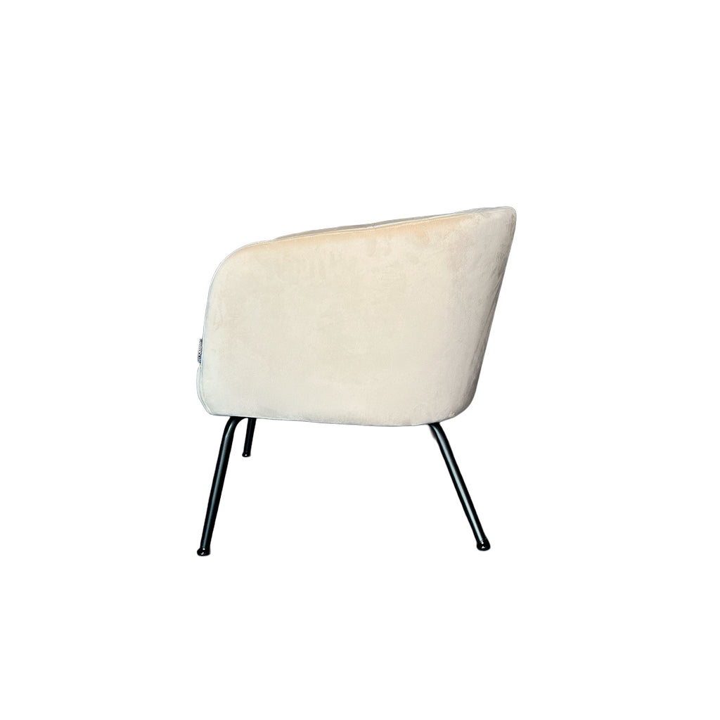 Poltrona Jacob Tela Beige y Estructura Metálica Negra