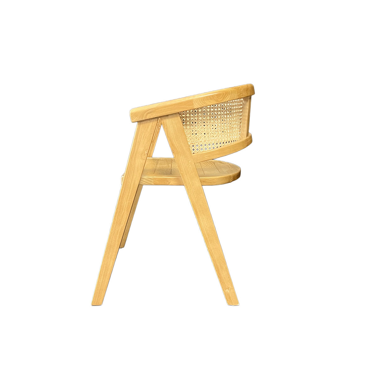 Silla Lenong Plus Madera Fresno Natural y Respaldo de Ratán Natural
