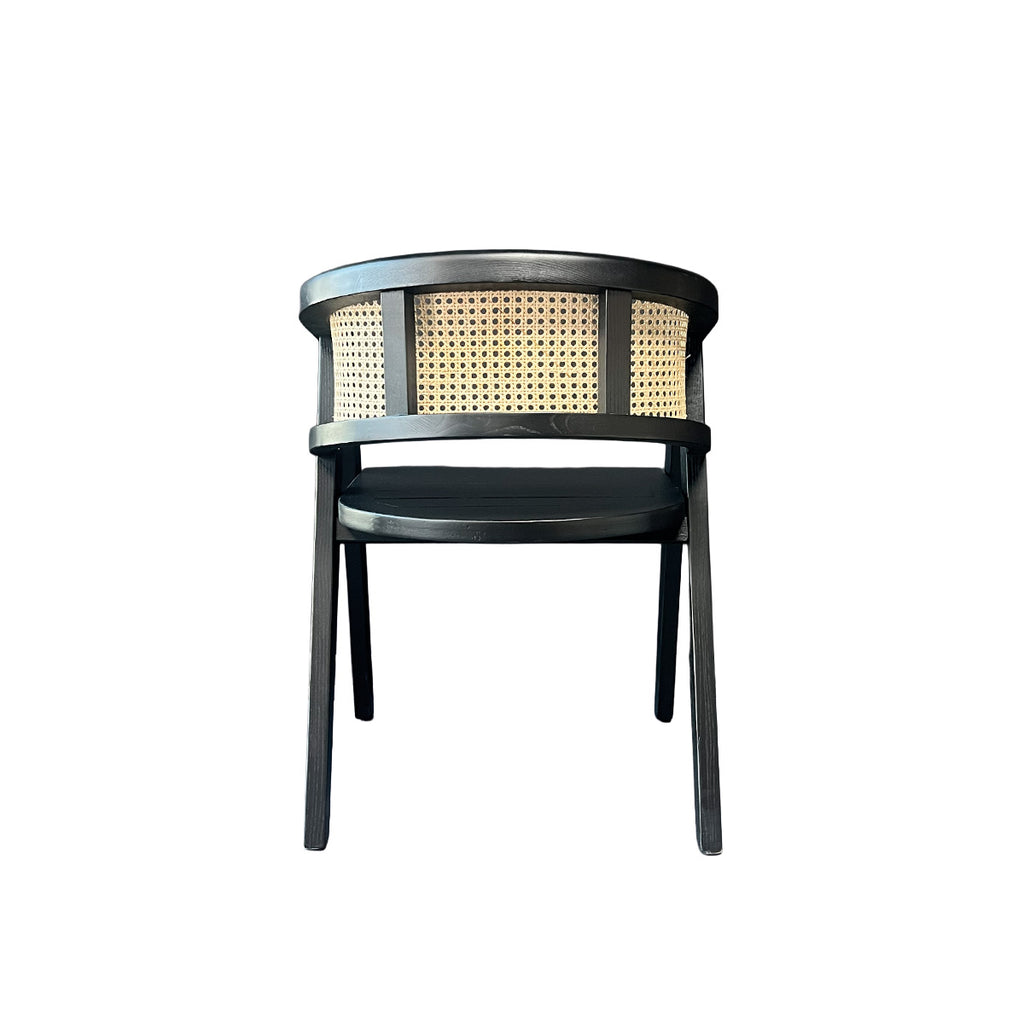 Silla Lenong Plus Madera Fresno Negro y Respaldo de Ratán Natural