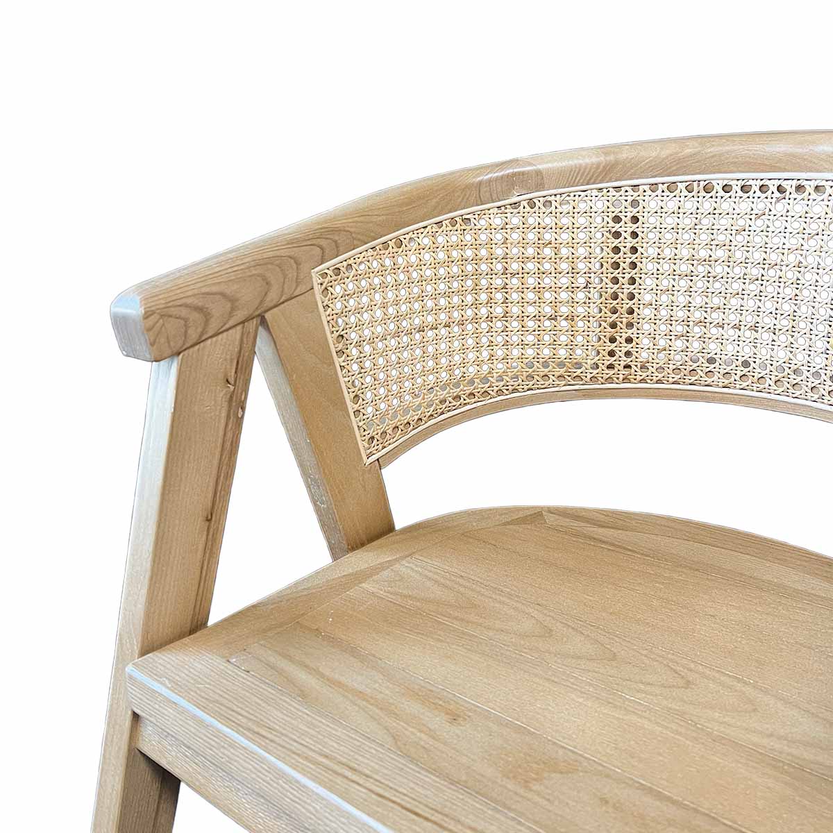 Silla Lenong Plus Madera Fresno Natural y Respaldo de Ratán Natural