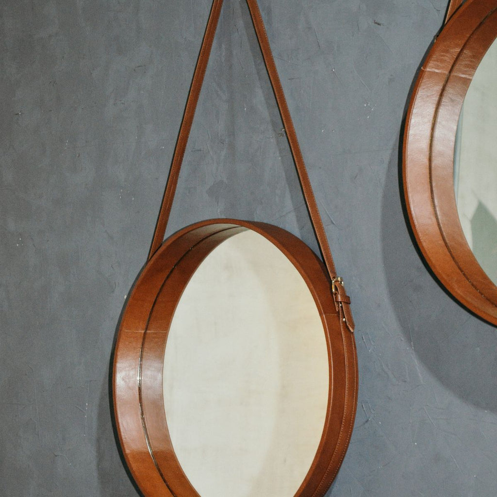 Espejo colgante circular cuero natural 54 cm