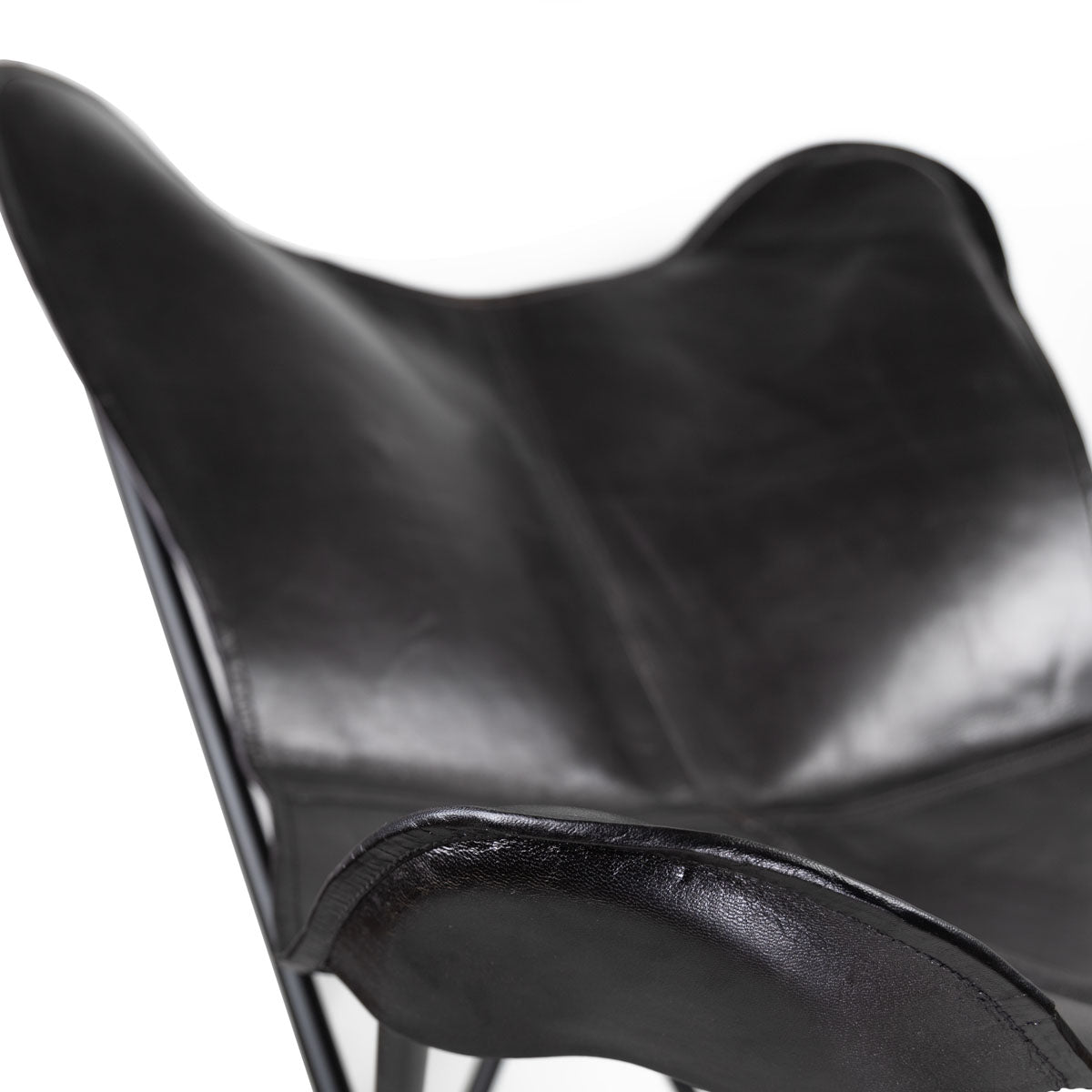 Silla mariposa de cuero negro