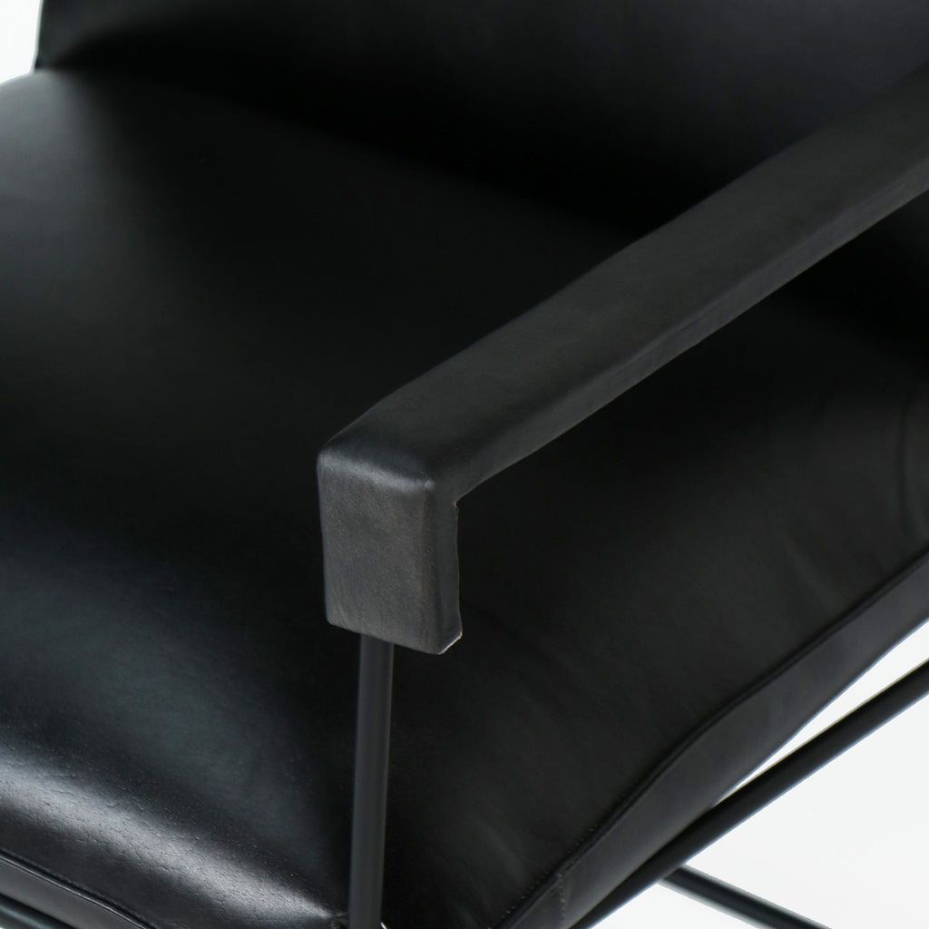 Sitial de cuero Borja Negro 58 x 69 x 84cm