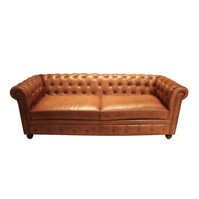 SOFÁ CHESTERFIELD CUERO FULL GRAIN CARAMELO 3 CUERPOS