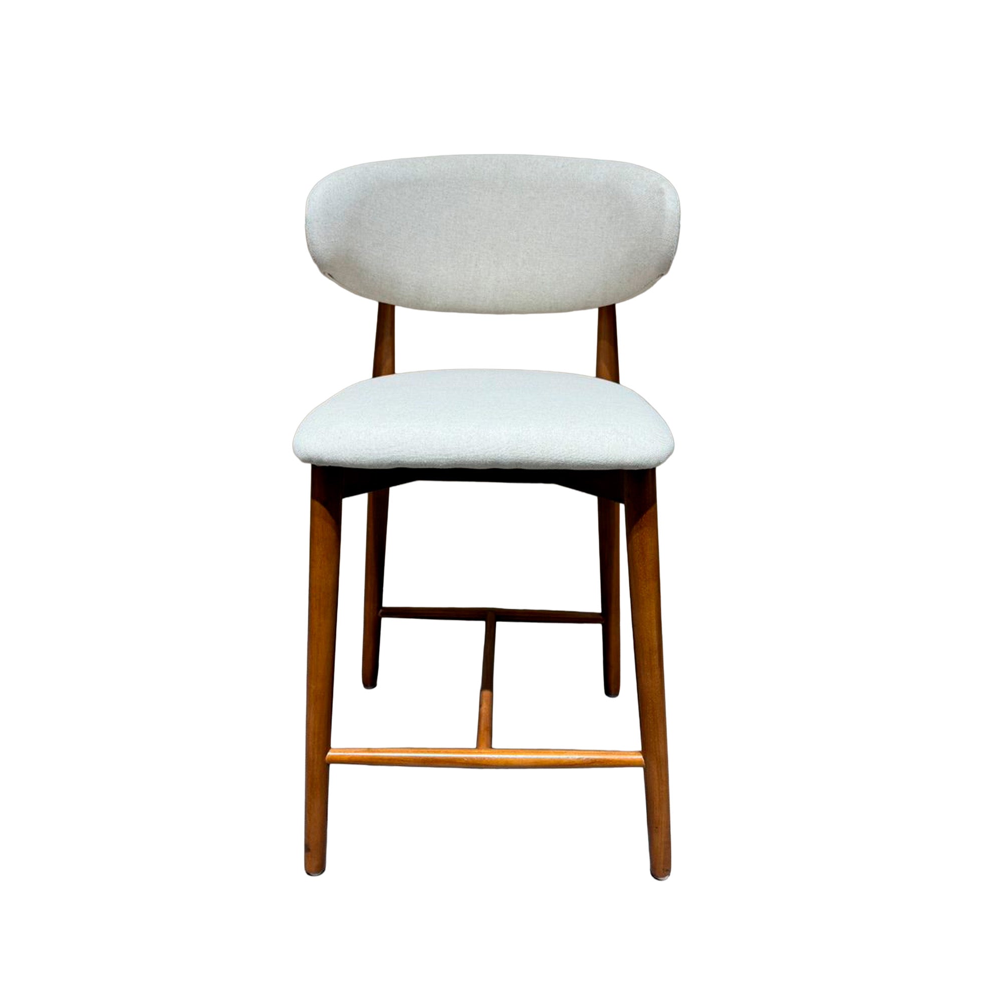 Piso Bar Álvaro · Madera Walnut y Lino Natural (Llegada en Agosto)