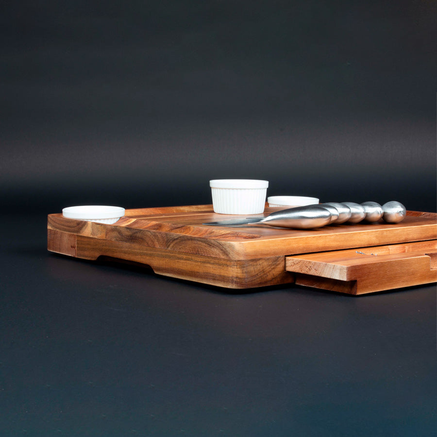 Tabla de Quesos con 12 Herramientas Acacia y Posillos