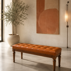 Banqueta Lyon Cuero Caramelo · Tufting y Madera Tallada | Néctar